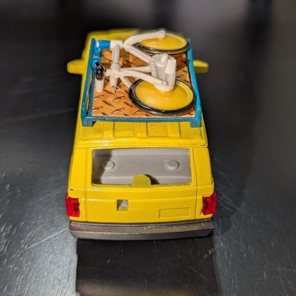 Vintage SSECA Toy Korando Family Bike Bicycle Roof Rack 4WD 1:35 Diecast Vehicle - Picture 4 of 8